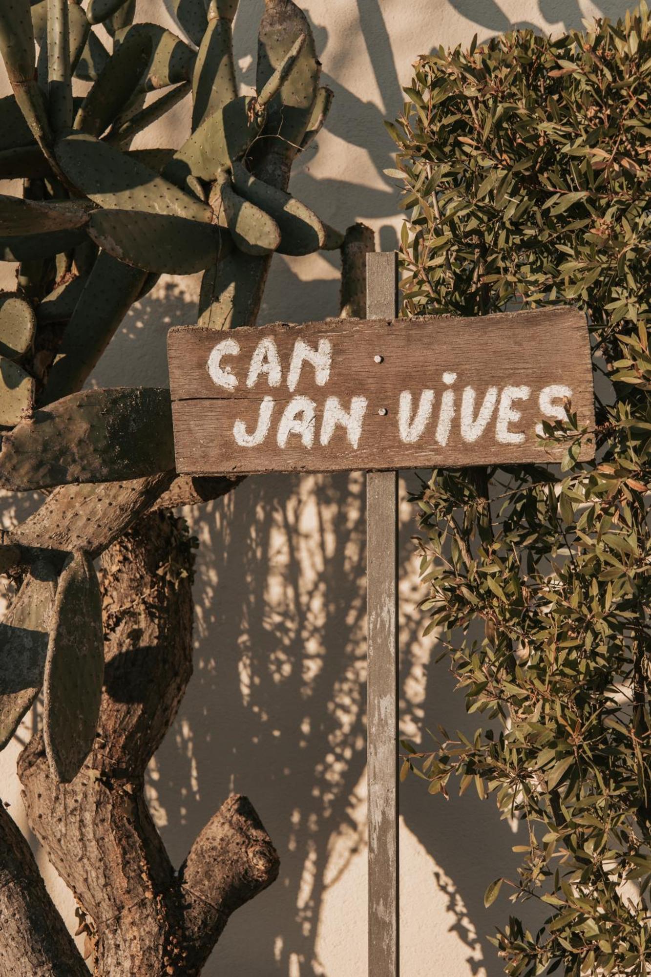 Can Jan Vives Vidreres Ngoại thất bức ảnh